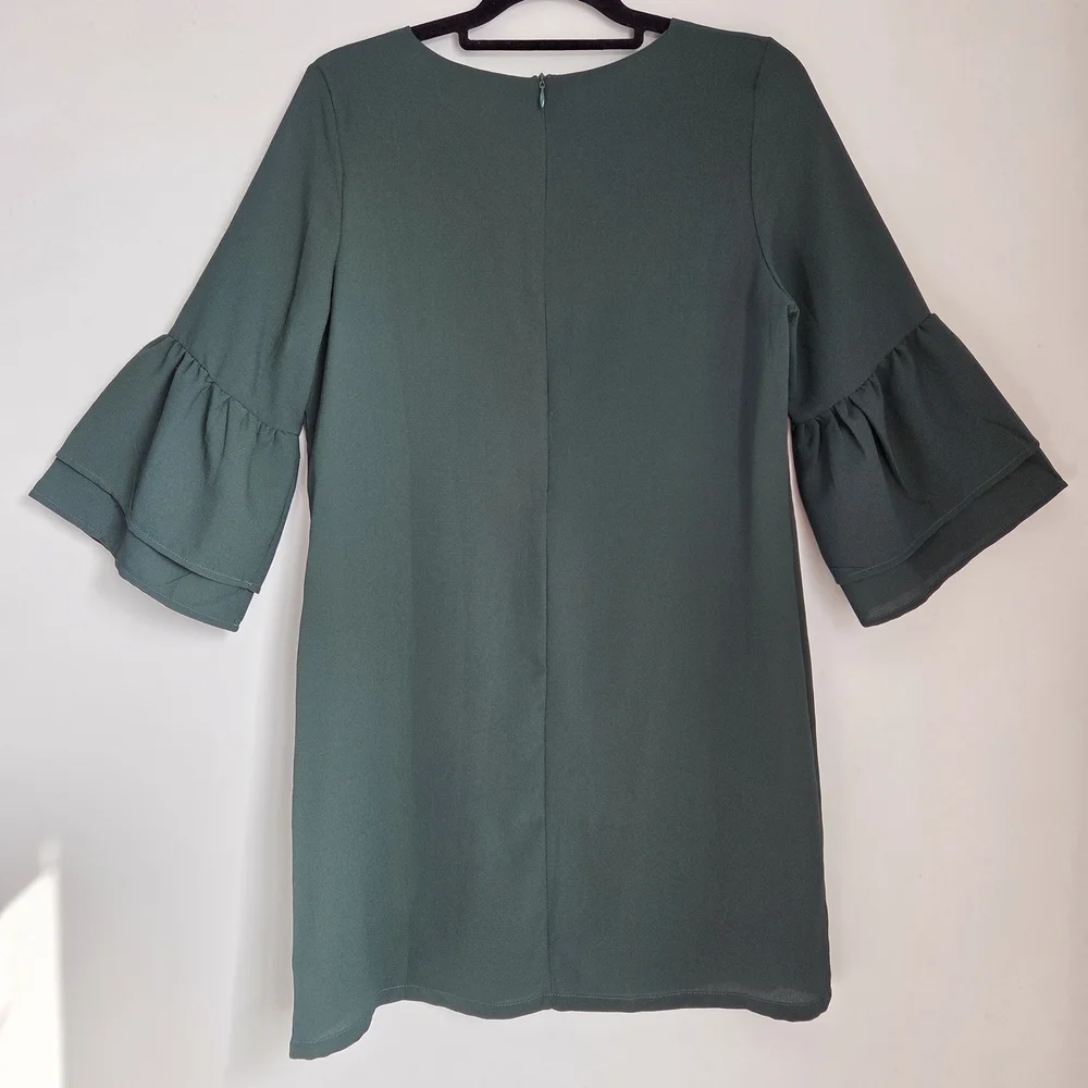 Belongsci Dark Green Loose Fit Shift Mini Dress 3/4 Tiered Bell Sleeve Size M - Picture 3 of 10